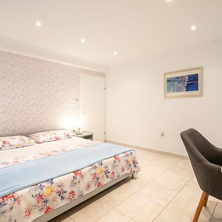 Apartments By The Sea Cove Nova, Korcula - 11353 เวลาลูกา ภายนอก รูปภาพ
