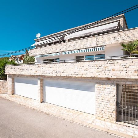 Apartments By The Sea Cove Nova, Korcula - 11353 เวลาลูกา ภายนอก รูปภาพ